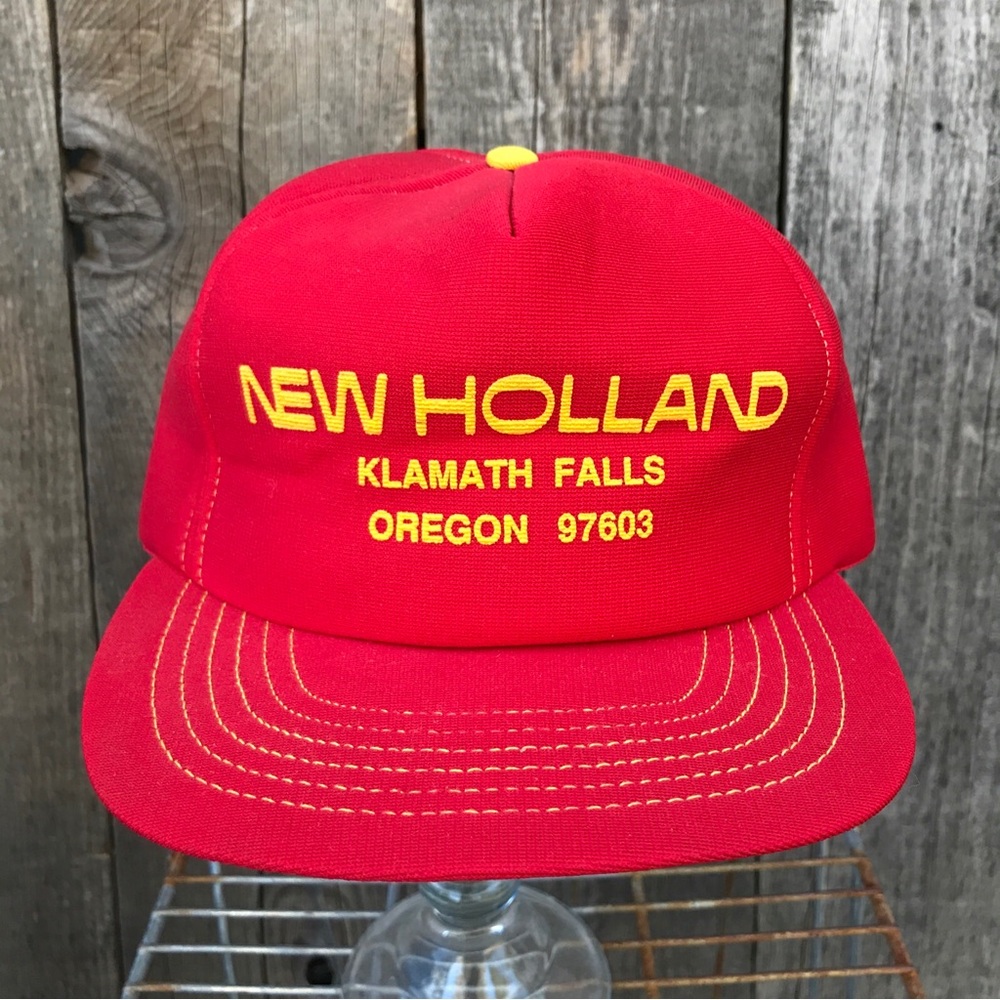 VTG 80s New Holland Agriculture Klamath Falls OR Puff Paint Print Snapback Cap